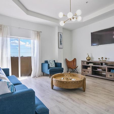 Airport Getaway Apartment Miami Luaran gambar