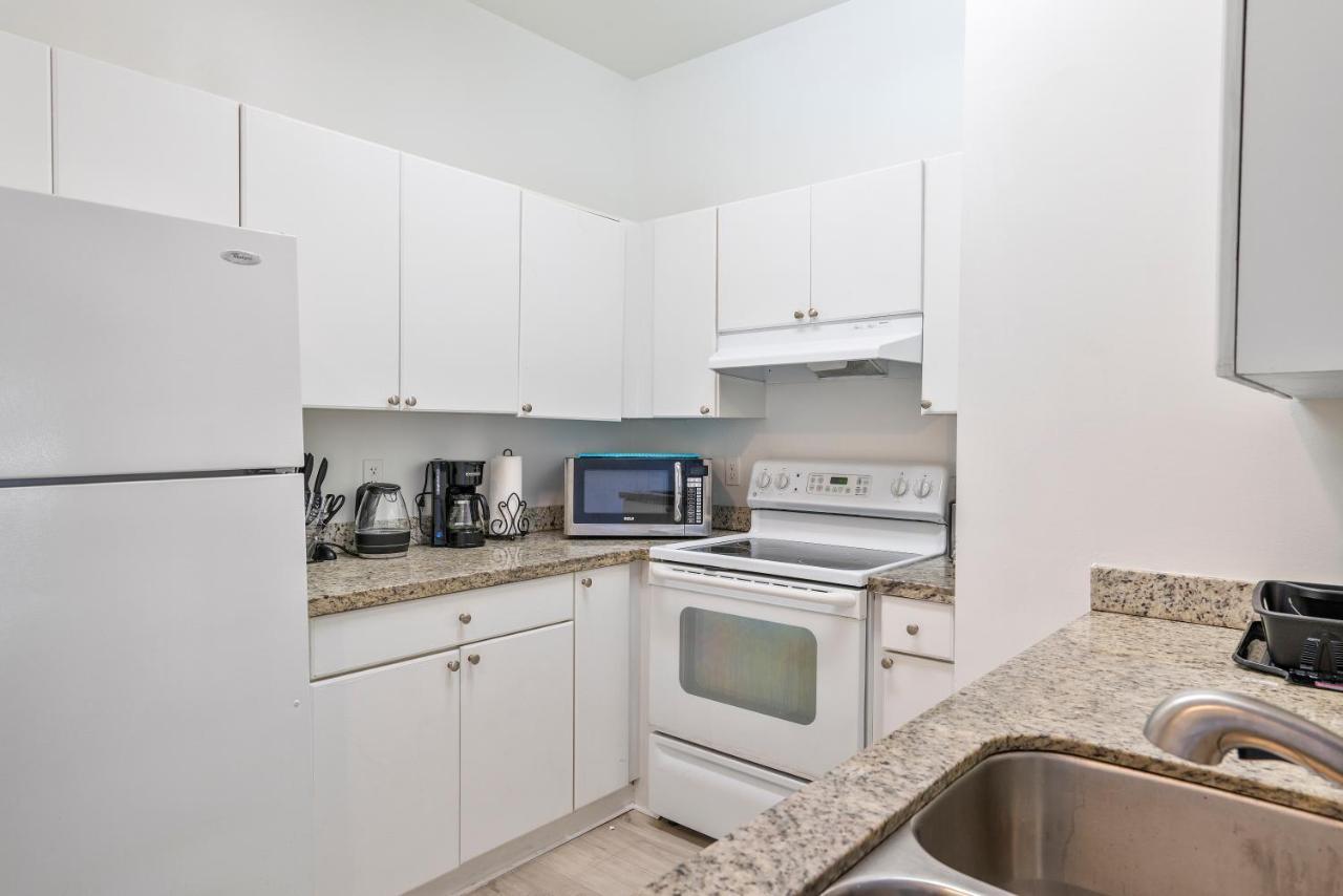 Airport Getaway Apartment Miami Luaran gambar