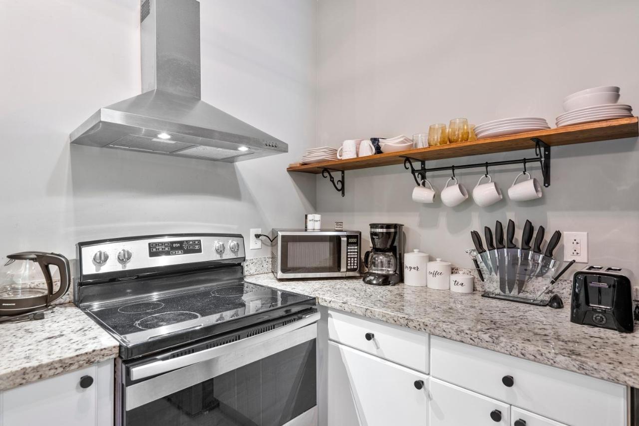 Airport Getaway Apartment Miami Luaran gambar