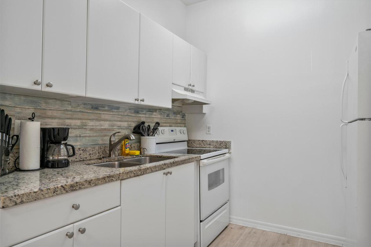 Airport Getaway Apartment Miami Luaran gambar