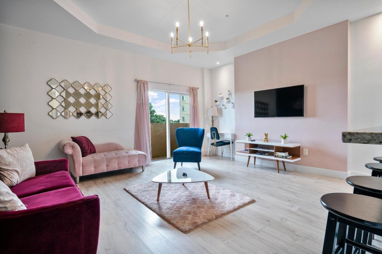 Airport Getaway Apartment Miami Luaran gambar